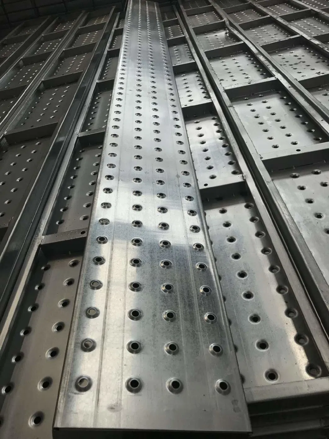 BS1139 En39 Scaffolding Pipe 3.2mm & 4.0mm Thickness Galvanized Steel Pipe